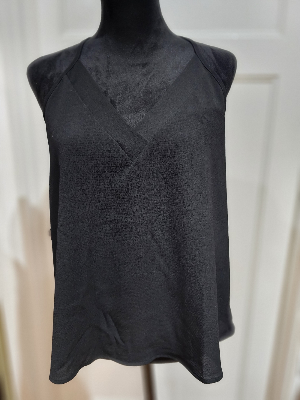 Tyche Black V-Neck Sleeveless Camisole